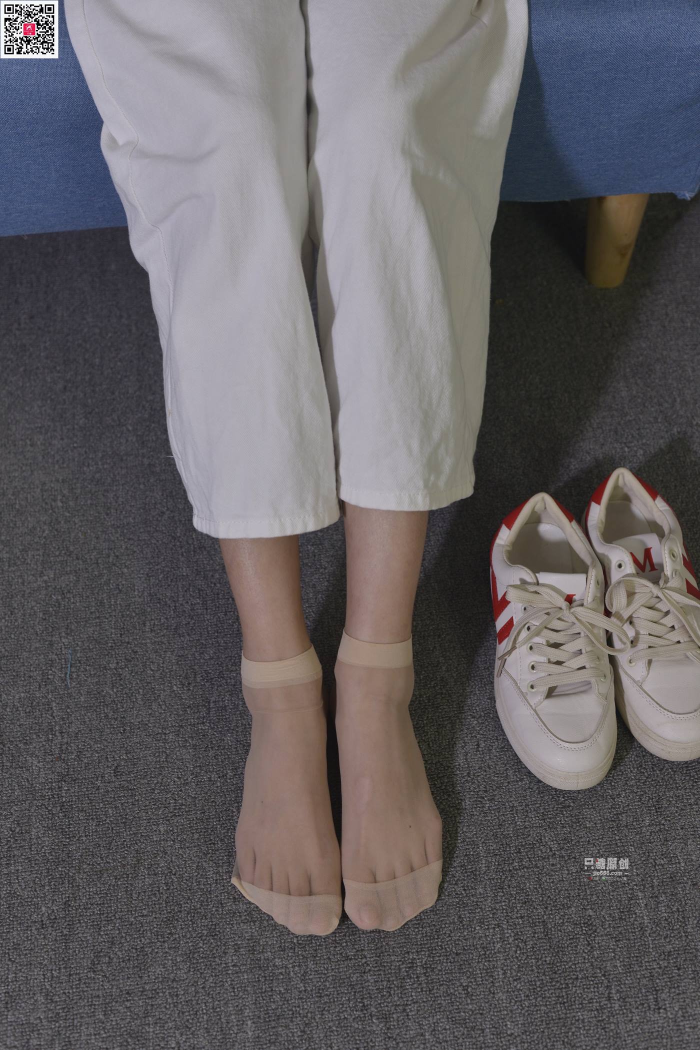 图片[41]-[只糖原创]NO.665 周菲 在城市的角落遇见[98P] – 速更版-美库