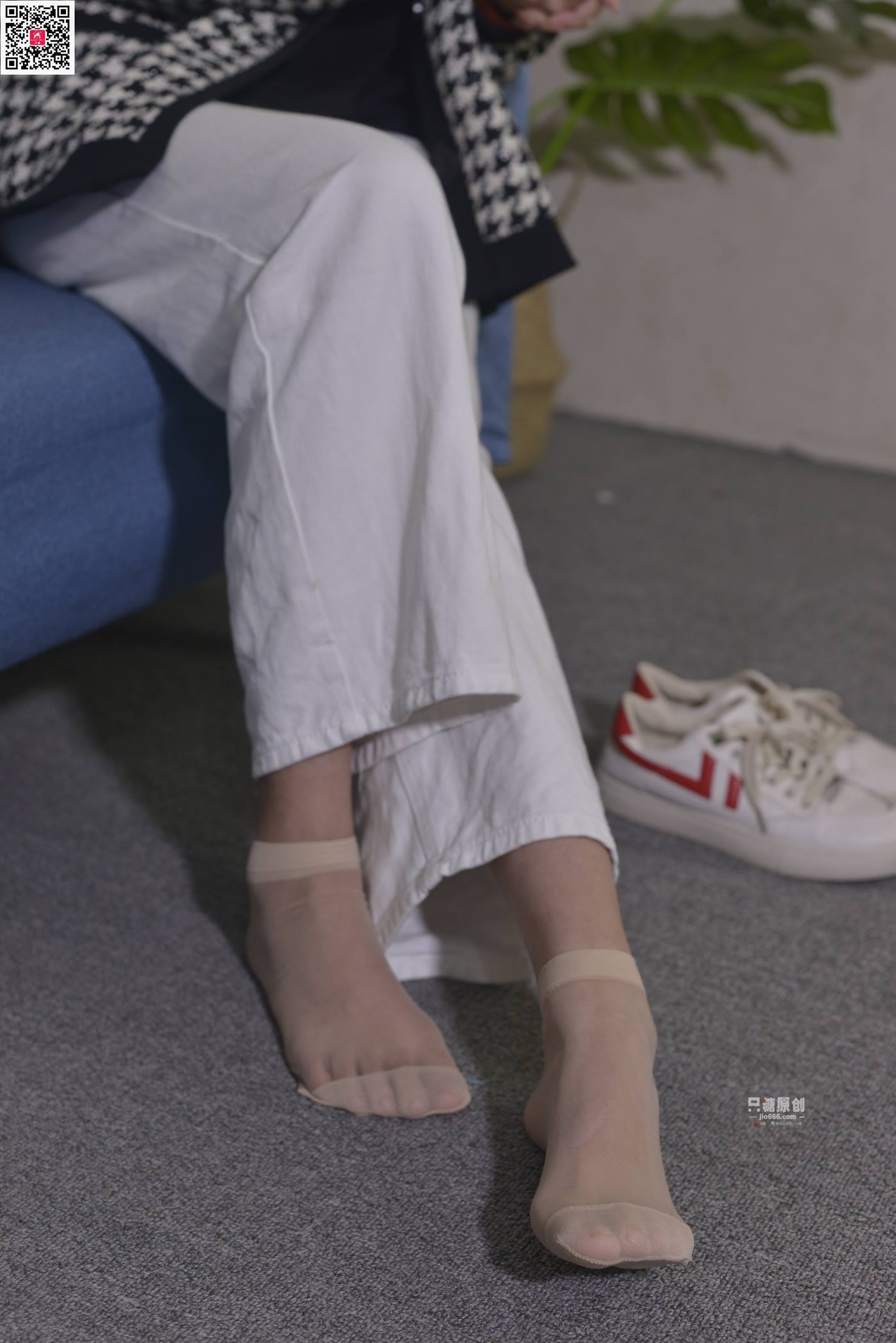 图片[56]-[只糖原创]NO.665 周菲 在城市的角落遇见[98P] – 速更版-美库