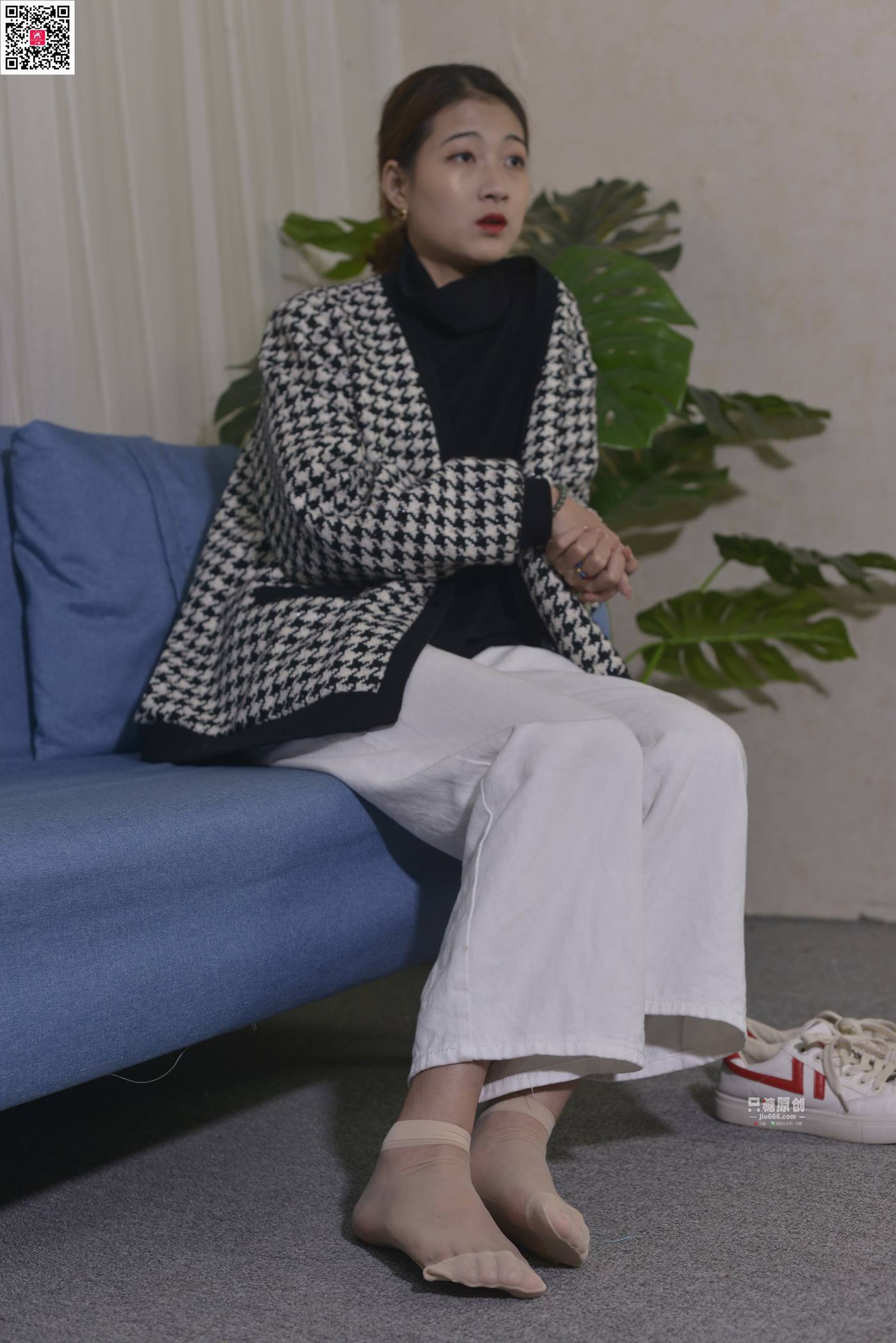 图片[58]-[只糖原创]NO.665 周菲 在城市的角落遇见[98P] – 速更版-美库