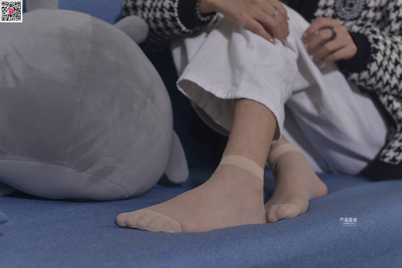 图片[63]-[只糖原创]NO.665 周菲 在城市的角落遇见[98P] – 速更版-美库