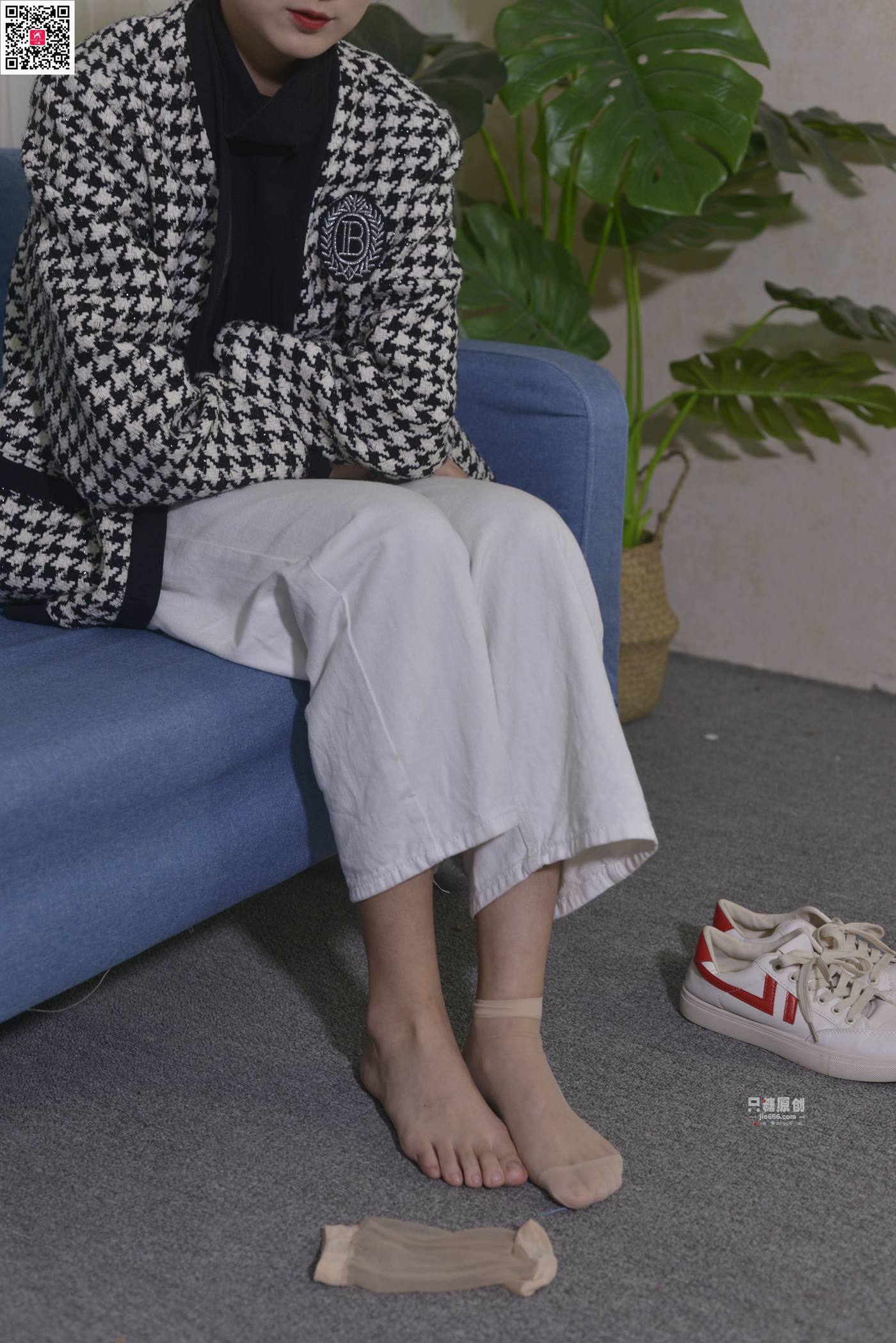 图片[66]-[只糖原创]NO.665 周菲 在城市的角落遇见[98P] – 速更版-美库