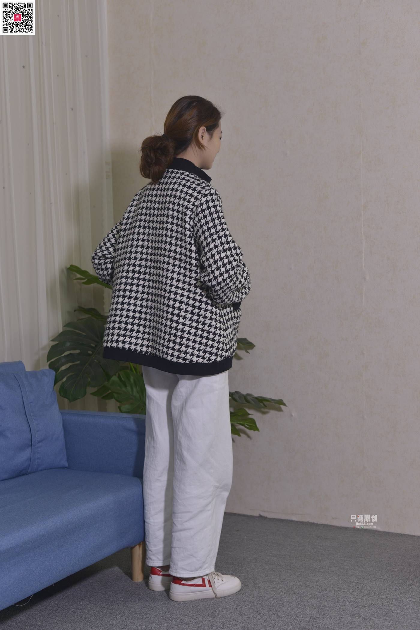 图片[94]-[只糖原创]NO.665 周菲 在城市的角落遇见[98P] – 速更版-美库