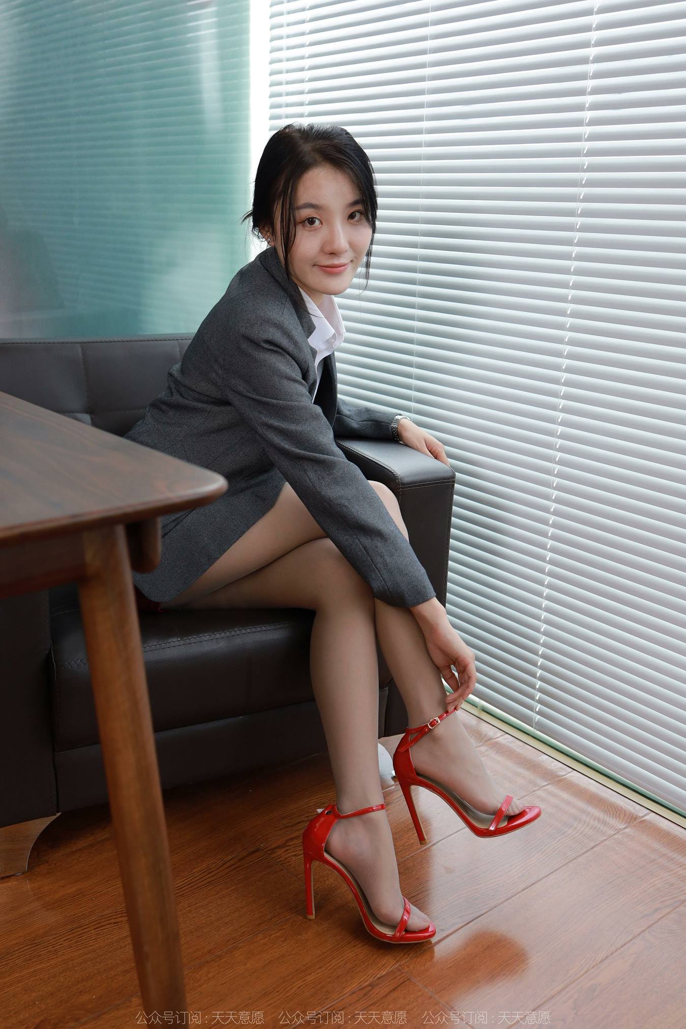 图片[48]-[IESS异思趣向] 耽丝 221204婉萍 [93P] – 速更版-美库