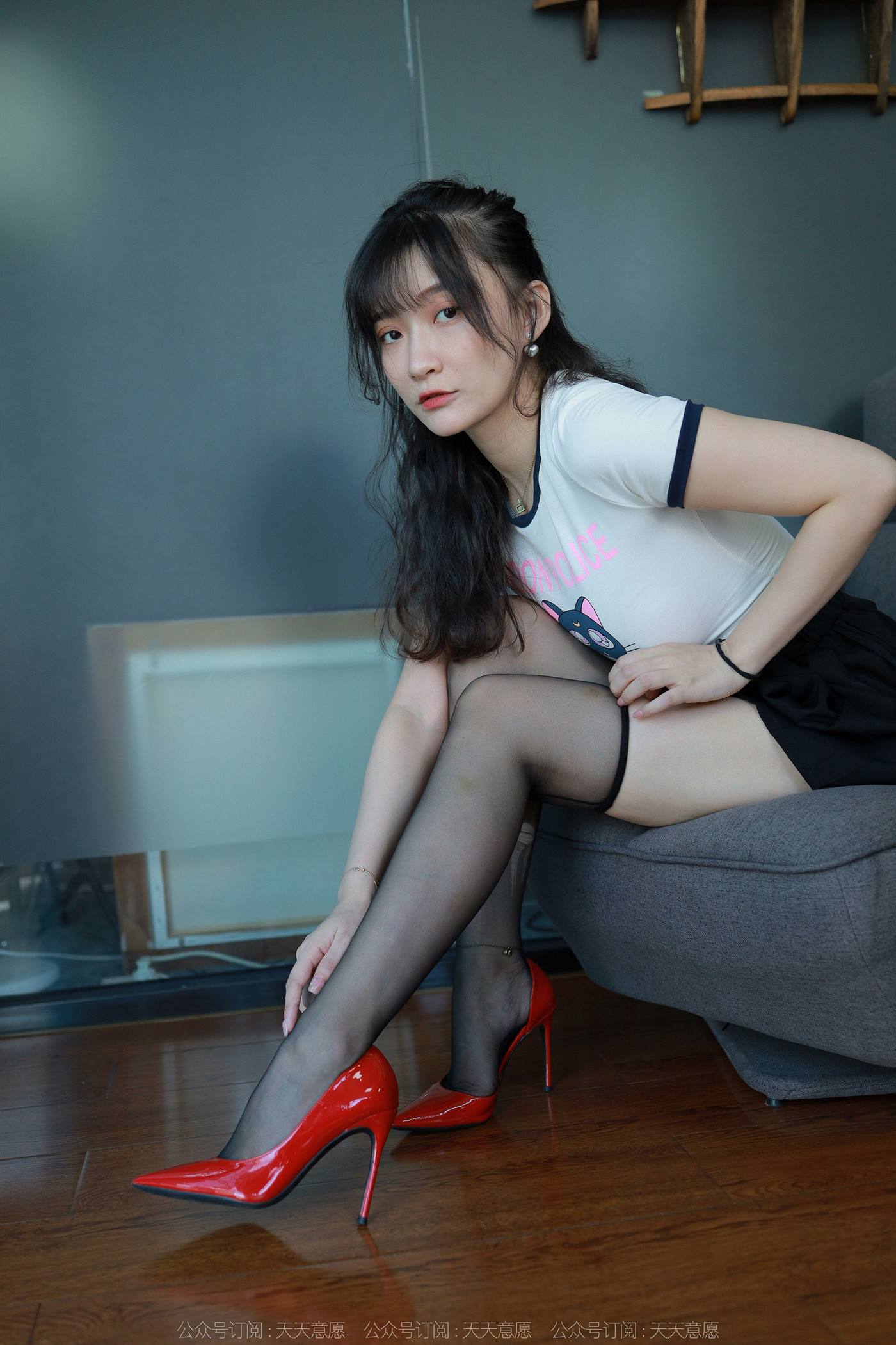 图片[16]-[IESS异思趣向] 2022.09.18 丝享家1211：秋秋《红黑虾线》[86P] – 速更版-美库