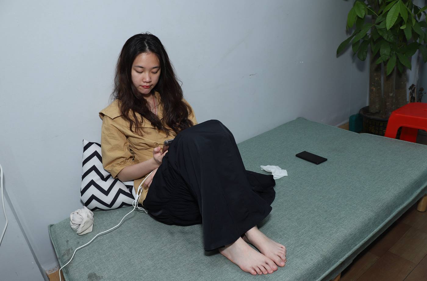 图片[42]-[Pary学生模拍] No.058 大美女琪琪脱下棉袜展示38码修长大白脚 [137P] – 速更版-美库