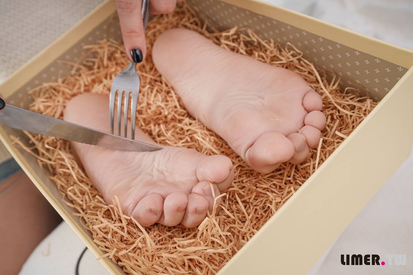 图片[23]-Limerence原创 NO.072 素人Una 可口啾C脚脚蛋糕[150P] – 速更版-美库