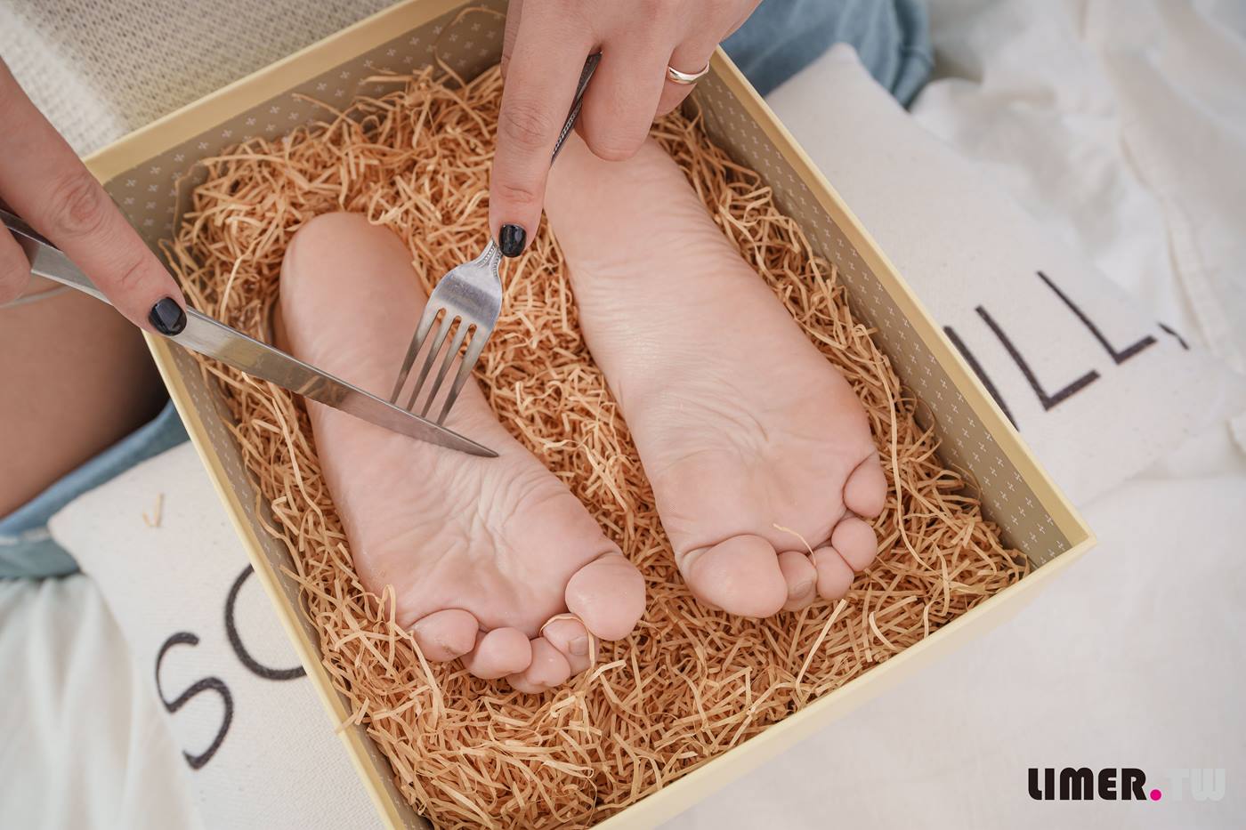 图片[24]-Limerence原创 NO.072 素人Una 可口啾C脚脚蛋糕[150P] – 速更版-美库