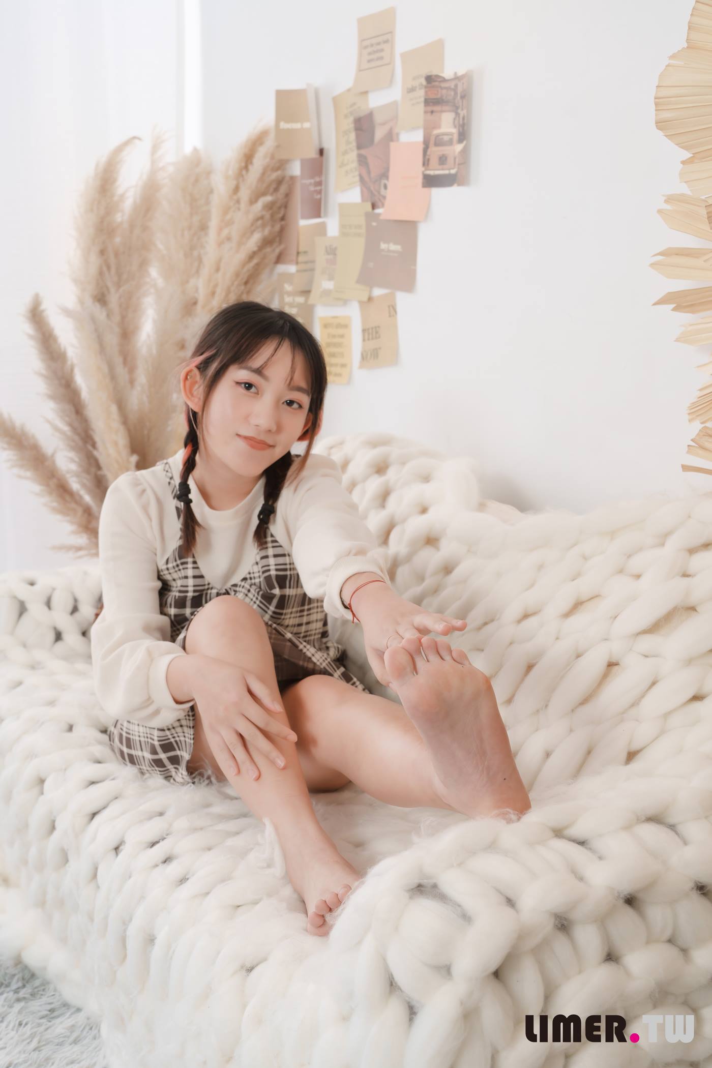 图片[55]-Limerence原创 NO.072 素人Una 可口啾C脚脚蛋糕[150P] – 速更版-美库