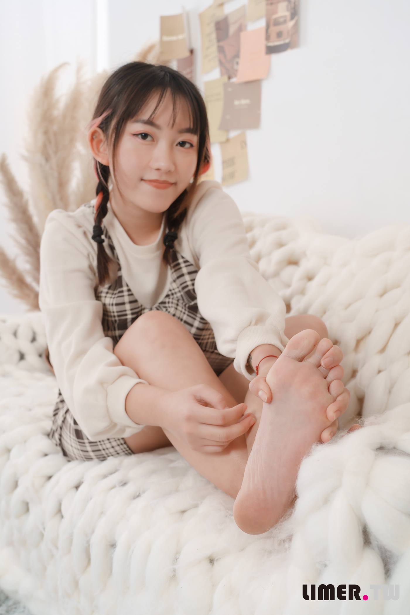 图片[60]-Limerence原创 NO.072 素人Una 可口啾C脚脚蛋糕[150P] – 速更版-美库