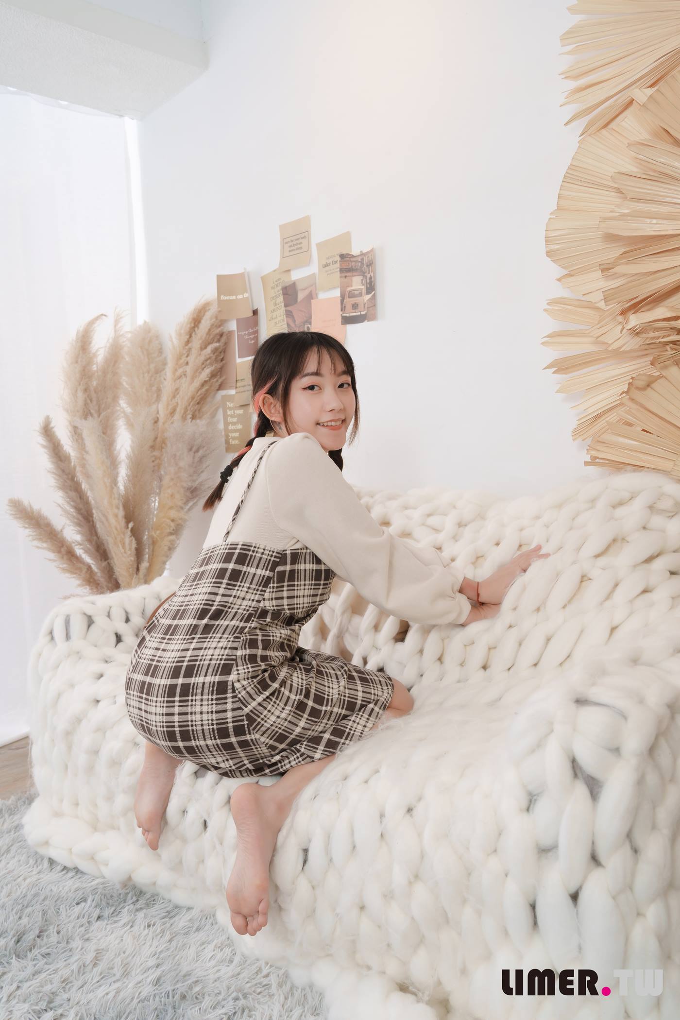 图片[62]-Limerence原创 NO.072 素人Una 可口啾C脚脚蛋糕[150P] – 速更版-美库