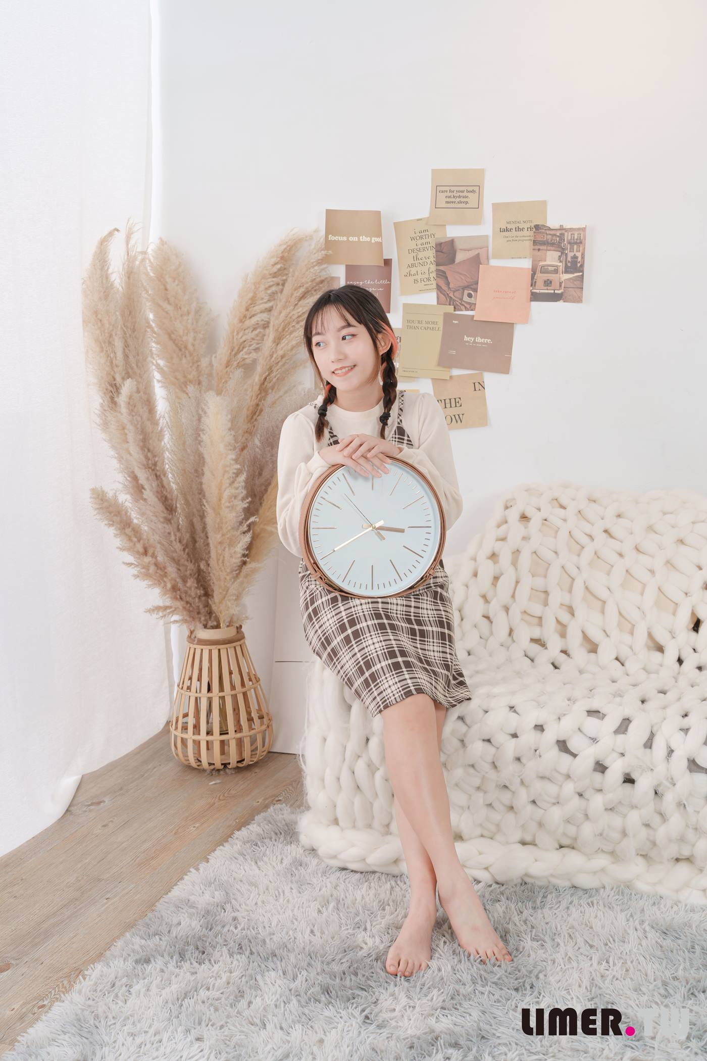 图片[72]-Limerence原创 NO.072 素人Una 可口啾C脚脚蛋糕[150P] – 速更版-美库