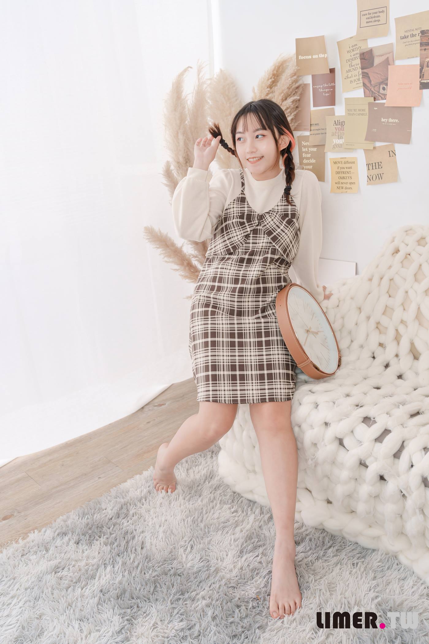 图片[82]-Limerence原创 NO.072 素人Una 可口啾C脚脚蛋糕[150P] – 速更版-美库