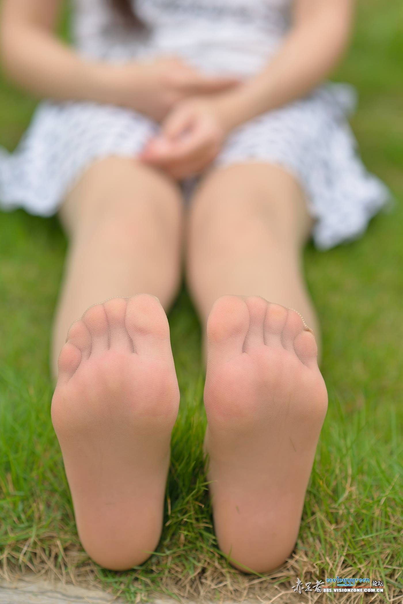 图片[18]-Ecologygreen摄影作品 NO.078 水嫩美模玉足黑丝来袭[34P] – 速更版-美库