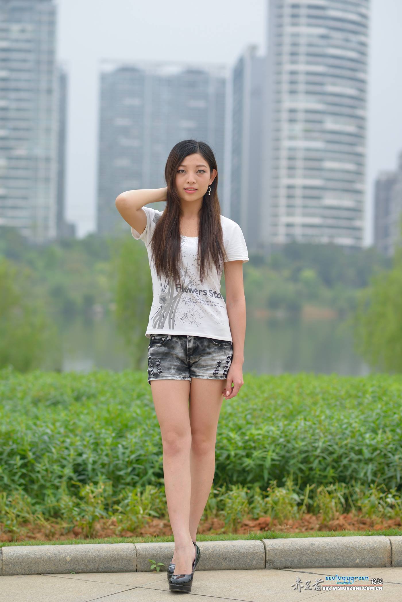 图片[31]-Ecologygreen摄影作品 NO.078 水嫩美模玉足黑丝来袭[34P] – 速更版-美库