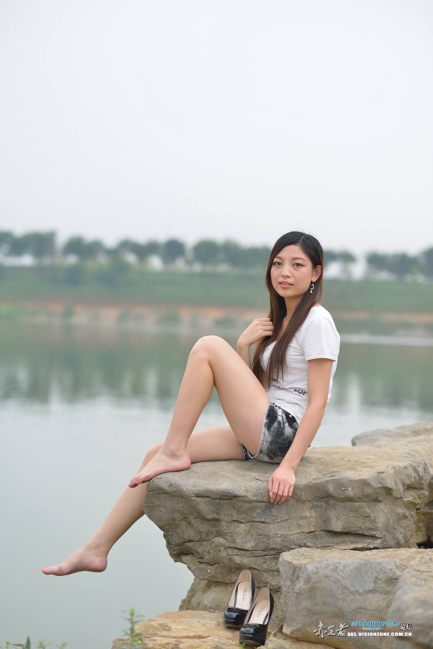 图片[35]-Ecologygreen摄影作品 NO.078 水嫩美模玉足黑丝来袭[34P] – 速更版-美库