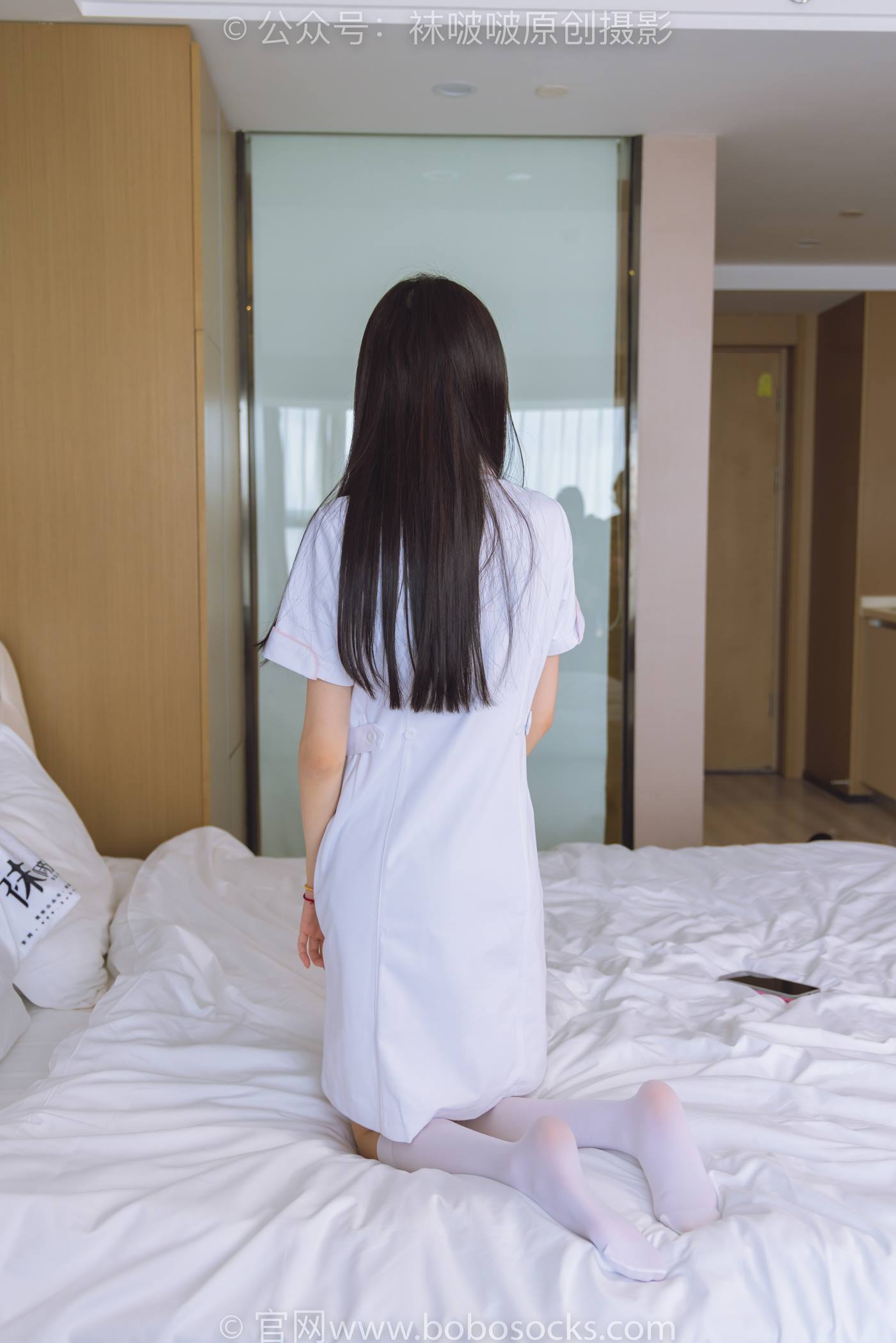 图片[43]-[BoBoSocks袜啵啵] NO.196 稚予-高跟鞋、白丝小腿袜、肉丝、护士装（花絮版）[139P] – 速更版-美库