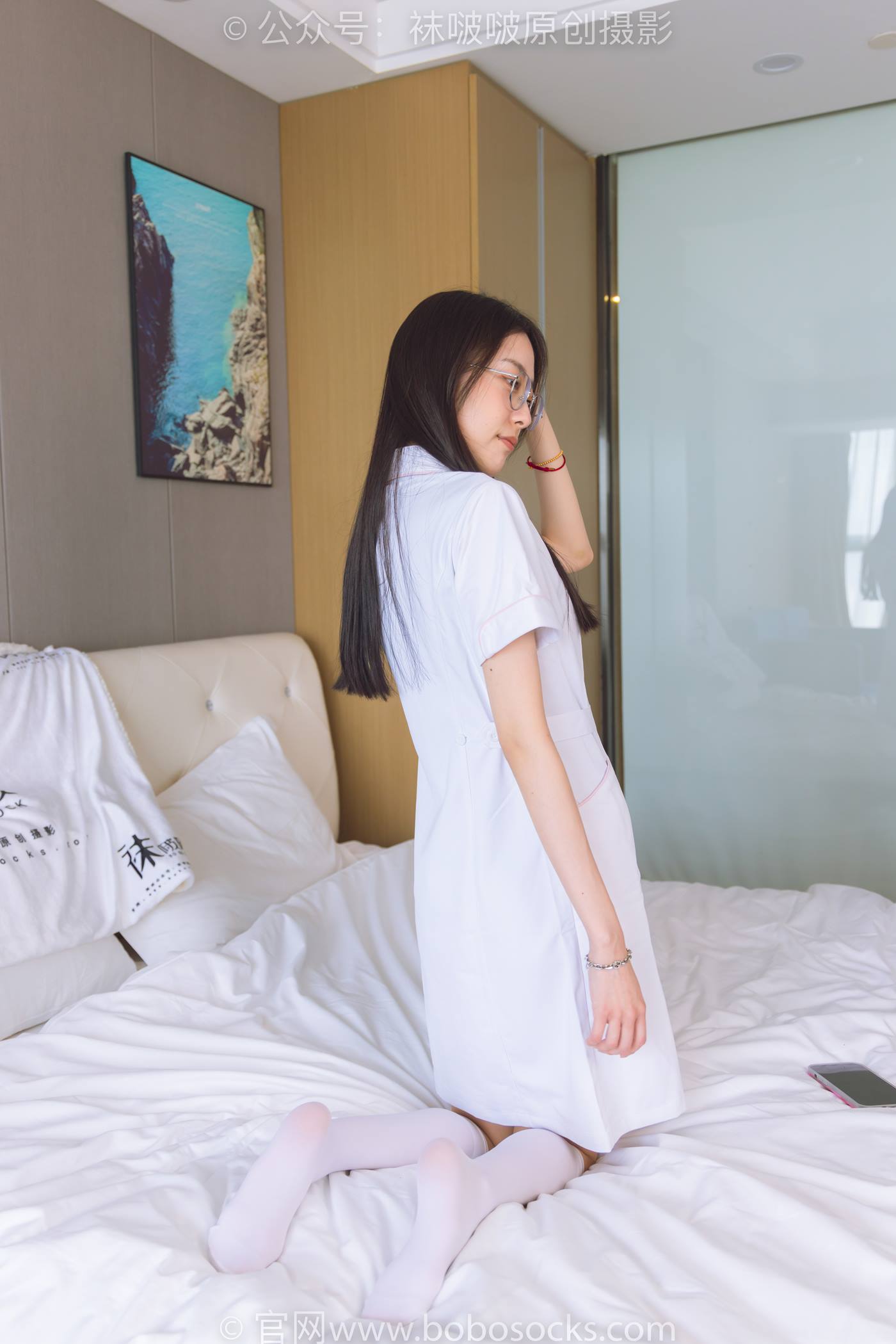 图片[50]-[BoBoSocks袜啵啵] NO.196 稚予-高跟鞋、白丝小腿袜、肉丝、护士装（花絮版）[139P] – 速更版-美库