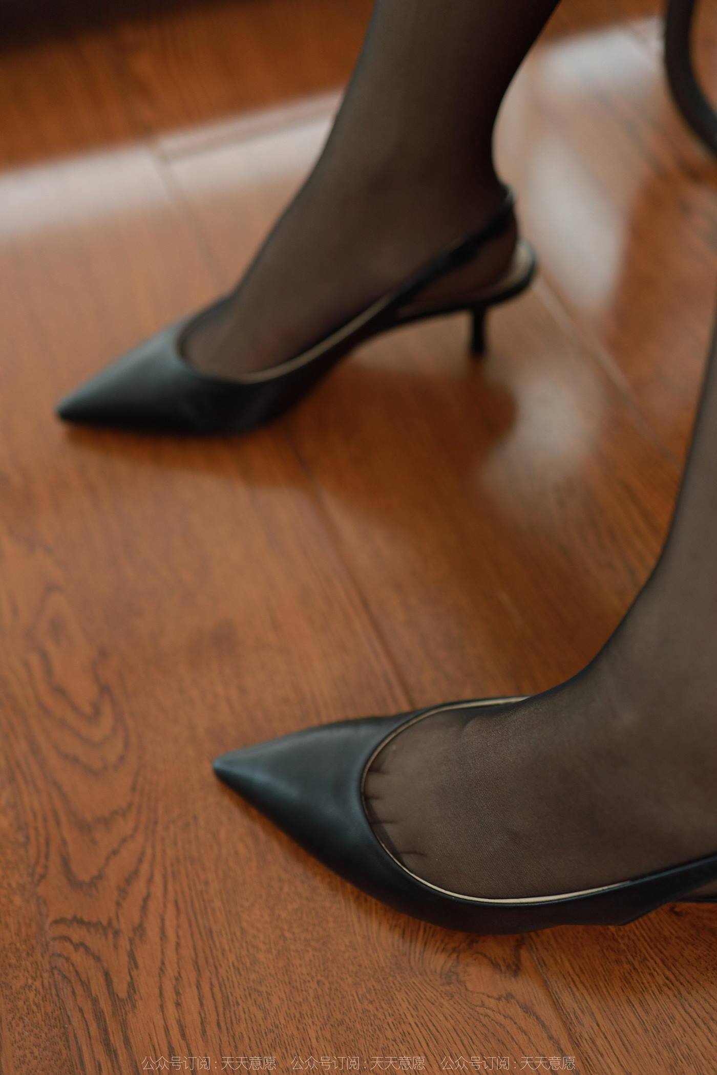 图片[69]-[IESS异思趣向] 2022.09.20 丝享家1213：小婕《可甜可盐眼镜娘》[93P] – 速更版-美库