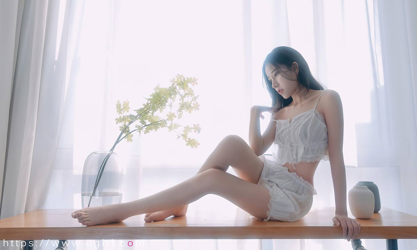 图片[24]-[爱尤物]2023 NO.2534 春心 茯苓[35P] – 速更版-美库