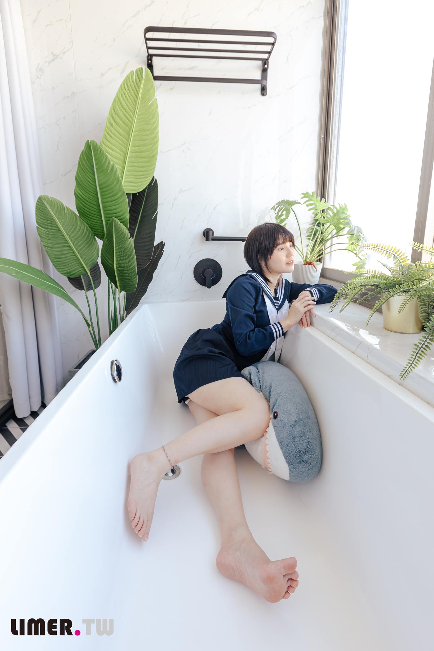 图片[35]-Limerence原创 NO.073 悠梨乃YuriNO JK鲨鲨[150P] – 速更版-美库