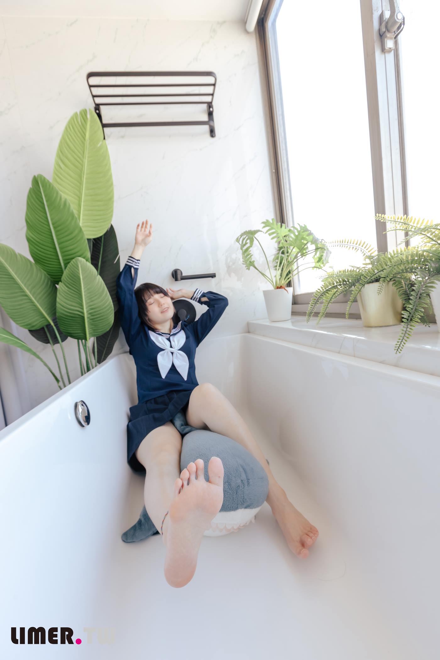 图片[37]-Limerence原创 NO.073 悠梨乃YuriNO JK鲨鲨[150P] – 速更版-美库