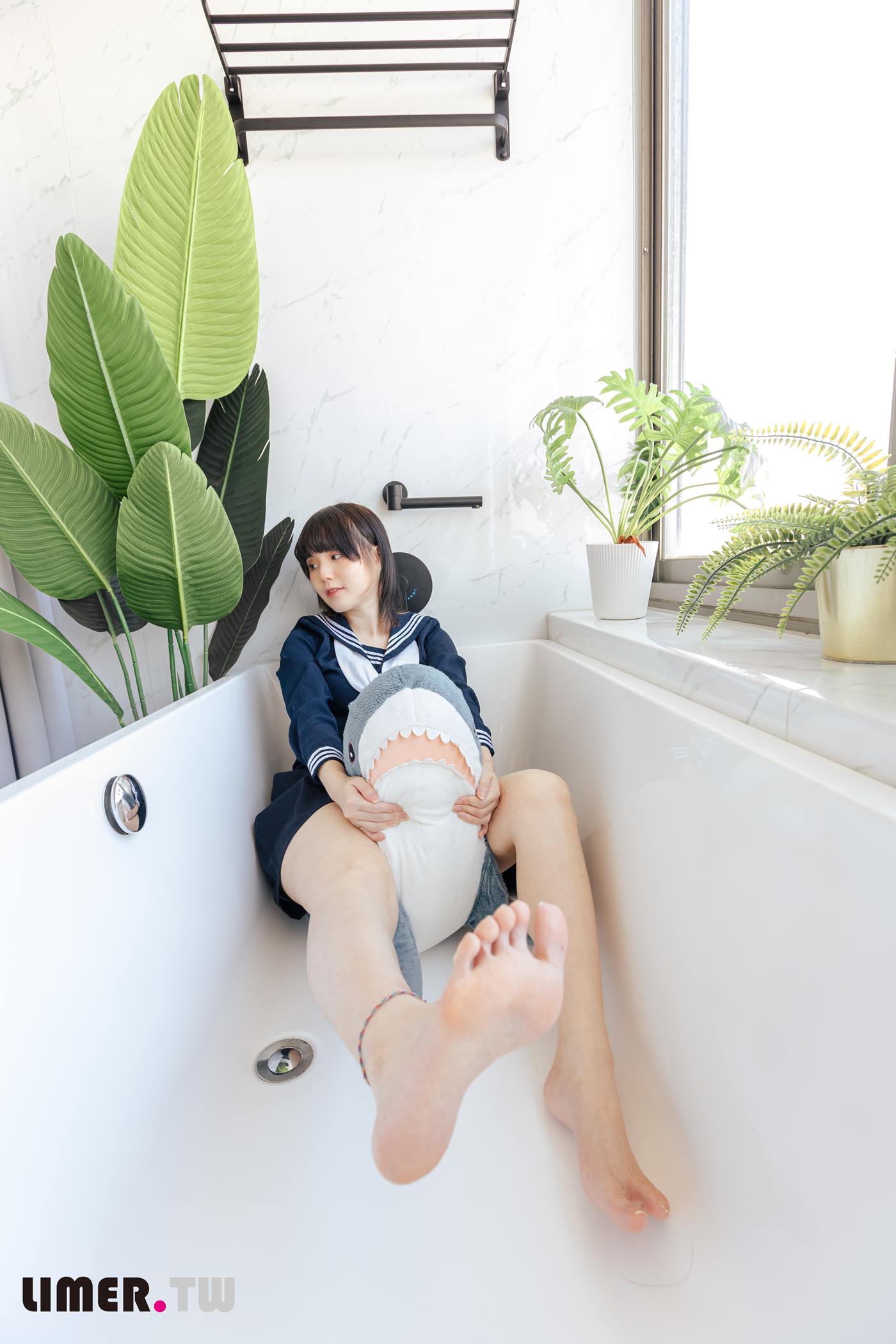 图片[47]-Limerence原创 NO.073 悠梨乃YuriNO JK鲨鲨[150P] – 速更版-美库