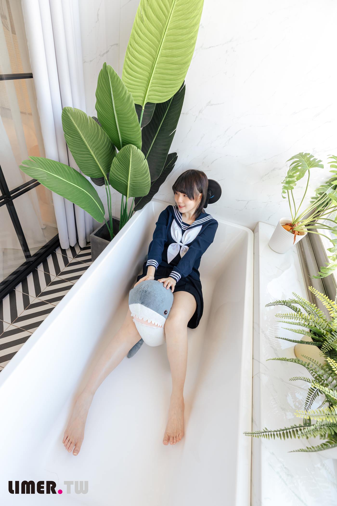 图片[55]-Limerence原创 NO.073 悠梨乃YuriNO JK鲨鲨[150P] – 速更版-美库