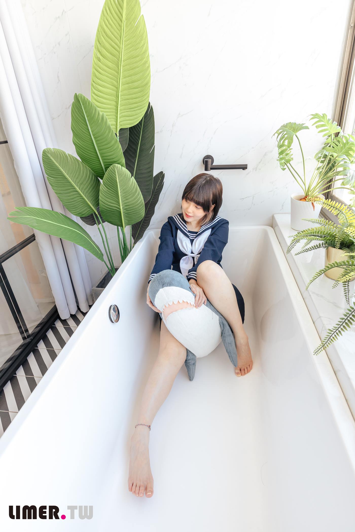 图片[58]-Limerence原创 NO.073 悠梨乃YuriNO JK鲨鲨[150P] – 速更版-美库