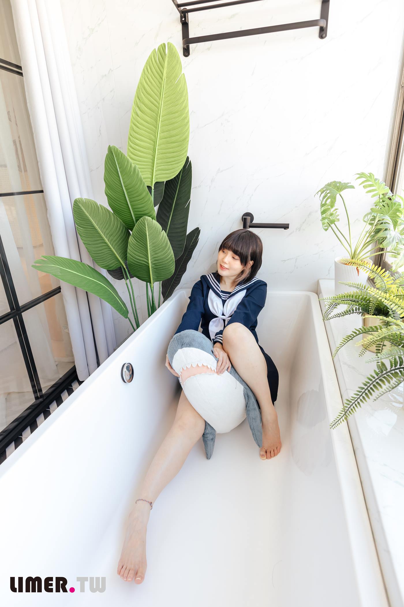 图片[59]-Limerence原创 NO.073 悠梨乃YuriNO JK鲨鲨[150P] – 速更版-美库