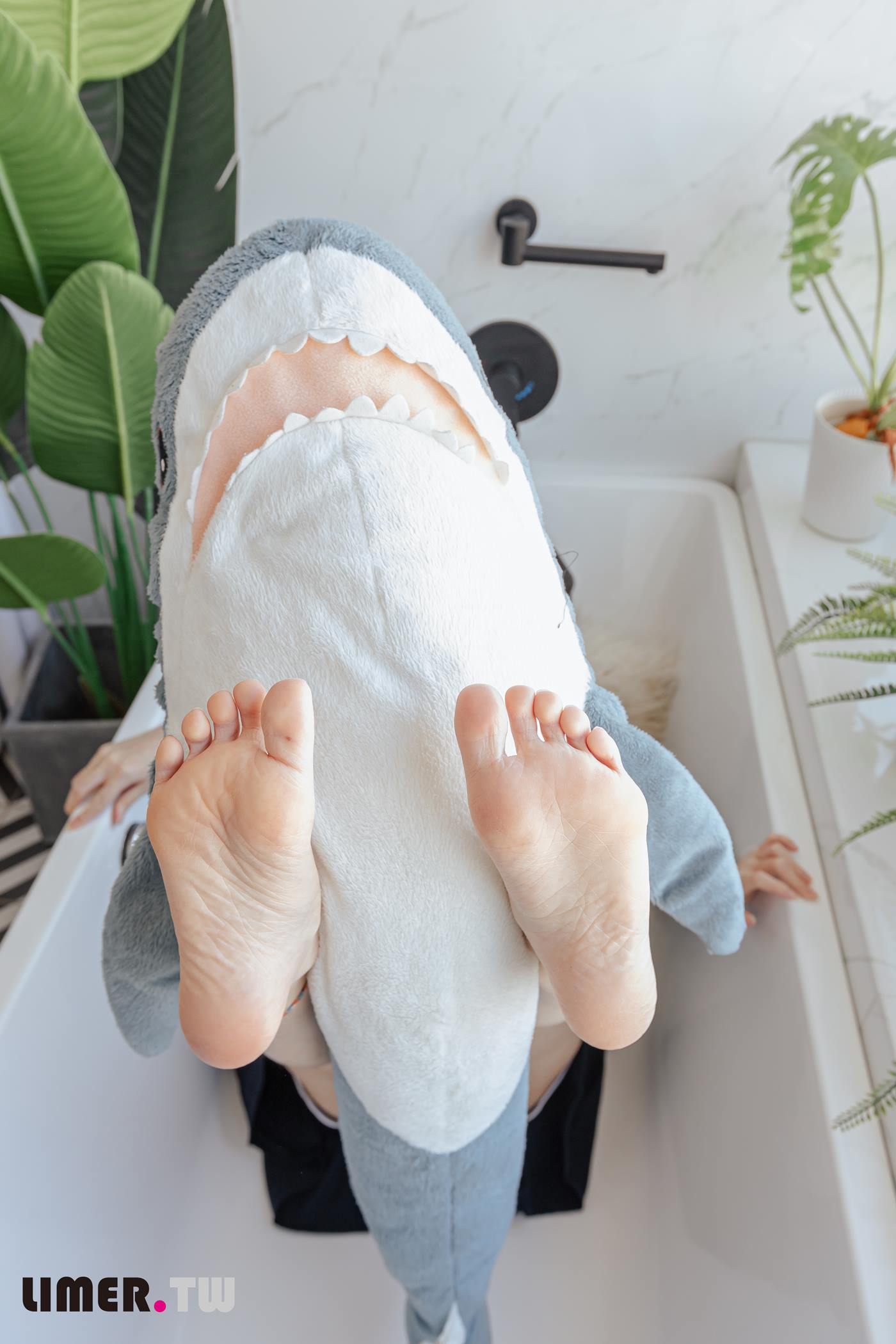 图片[70]-Limerence原创 NO.073 悠梨乃YuriNO JK鲨鲨[150P] – 速更版-美库