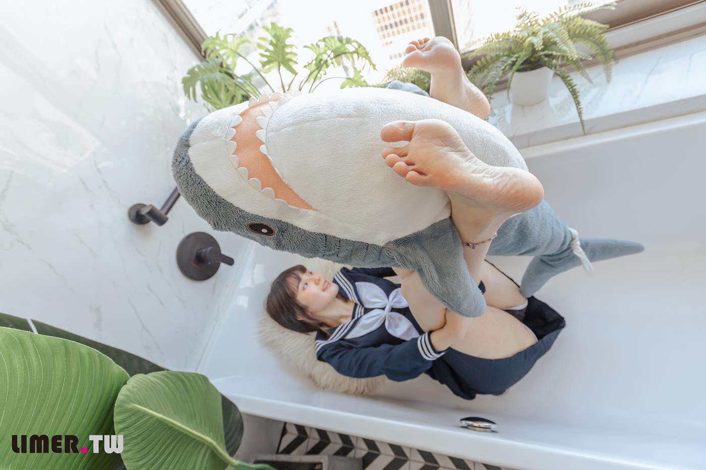 图片[73]-Limerence原创 NO.073 悠梨乃YuriNO JK鲨鲨[150P] – 速更版-美库