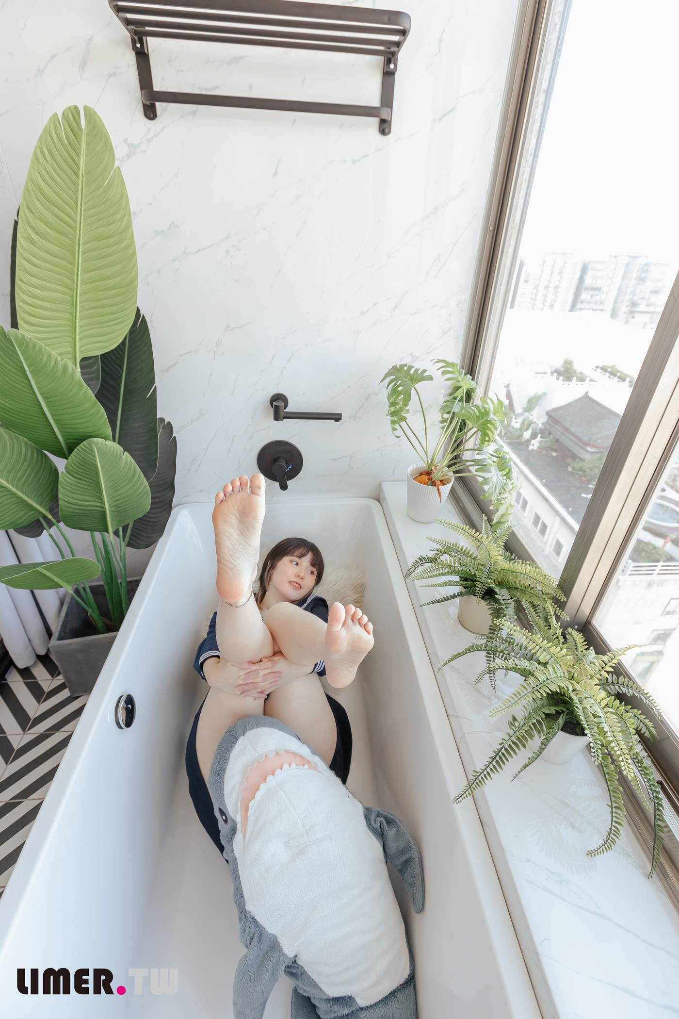 图片[80]-Limerence原创 NO.073 悠梨乃YuriNO JK鲨鲨[150P] – 速更版-美库