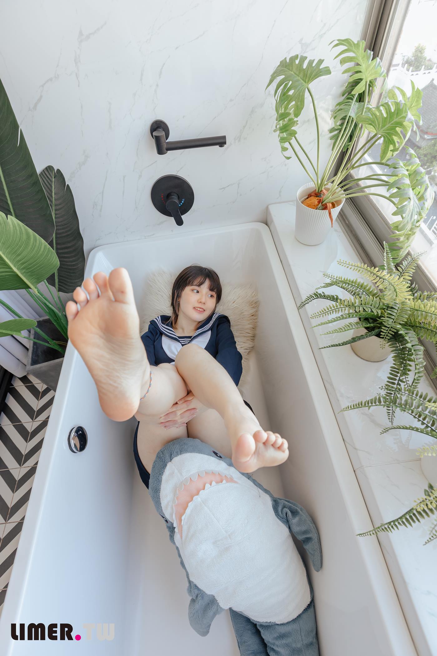 图片[82]-Limerence原创 NO.073 悠梨乃YuriNO JK鲨鲨[150P] – 速更版-美库