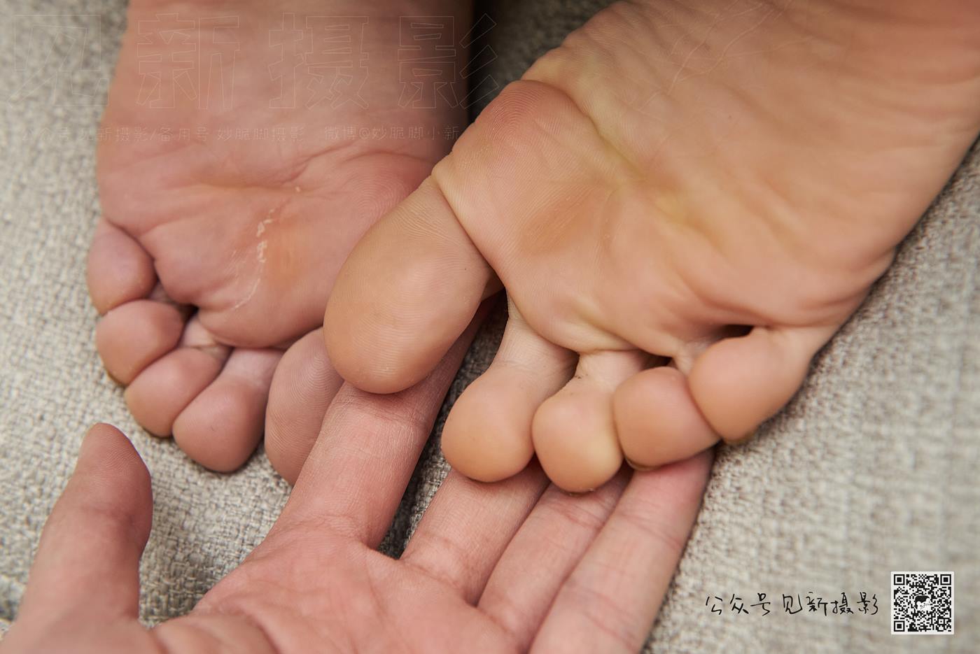 图片[86]-[见新摄影]NO.045 小江-白领制服裸足高跟 [138P] – 速更版-美库