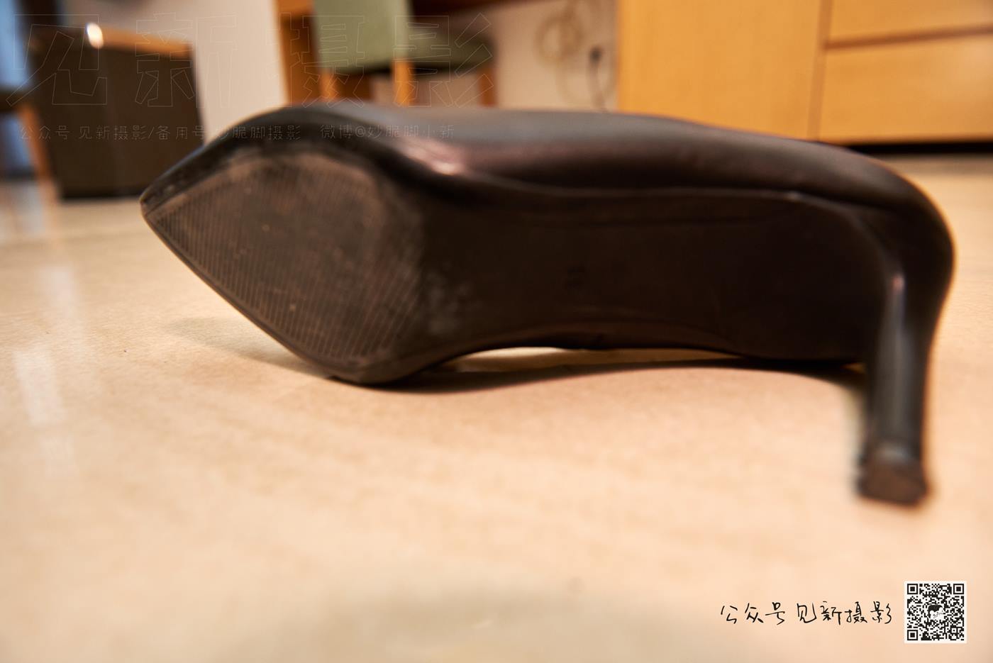 图片[110]-[见新摄影]NO.045 小江-白领制服裸足高跟 [138P] – 速更版-美库