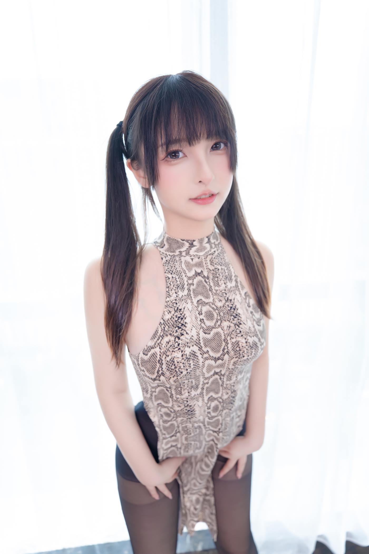 图片[42]-神楽板真冬  蟒纹旗袍[75P] – 速更版-美库