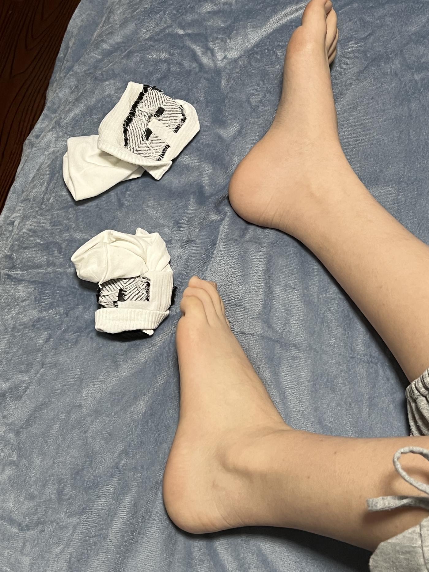 图片[48]-[誉铭传媒]袜足摄影 2023年《04月整合作品》[130P] – 速更版-美库