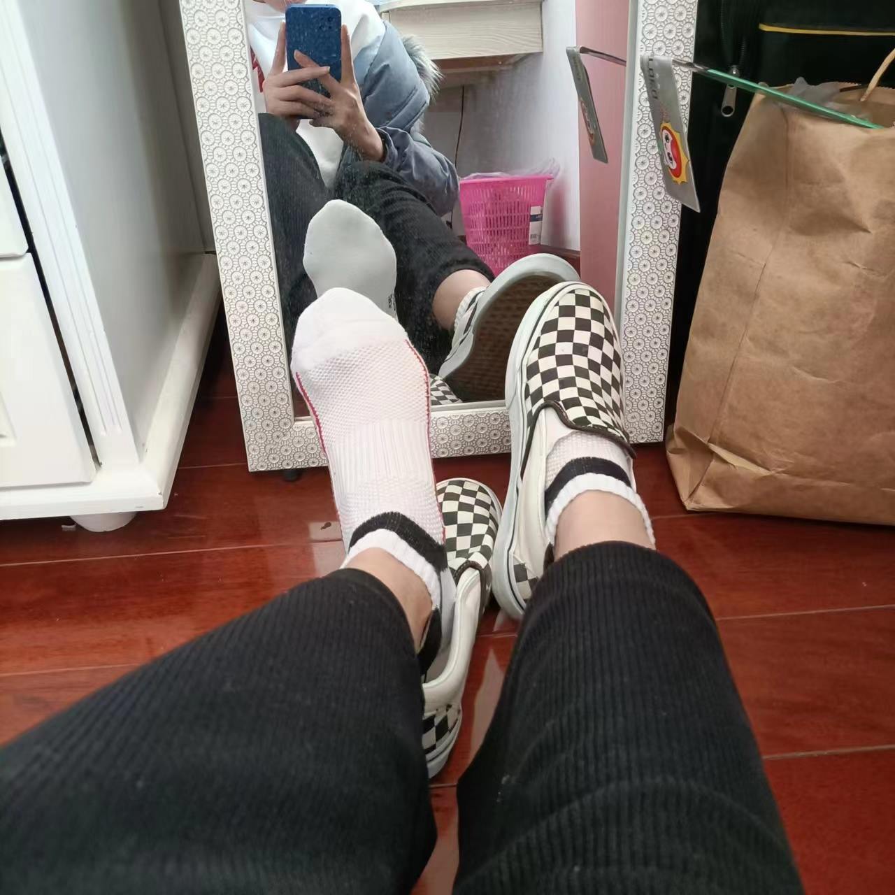 图片[64]-[誉铭传媒]袜足摄影 2023年《04月整合作品》[130P] – 速更版-美库