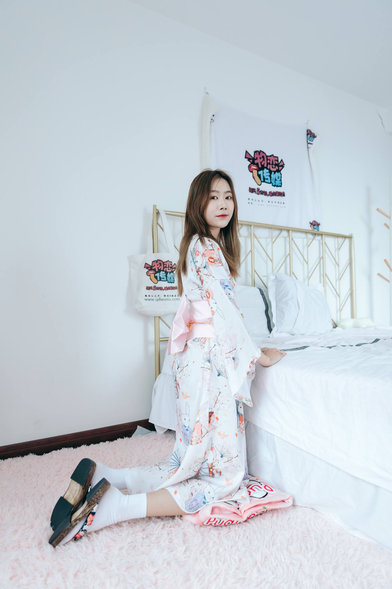 图片[37]-物恋传媒 NO.768 小鹿-夜锁清冷[157P] – 速更版-美库