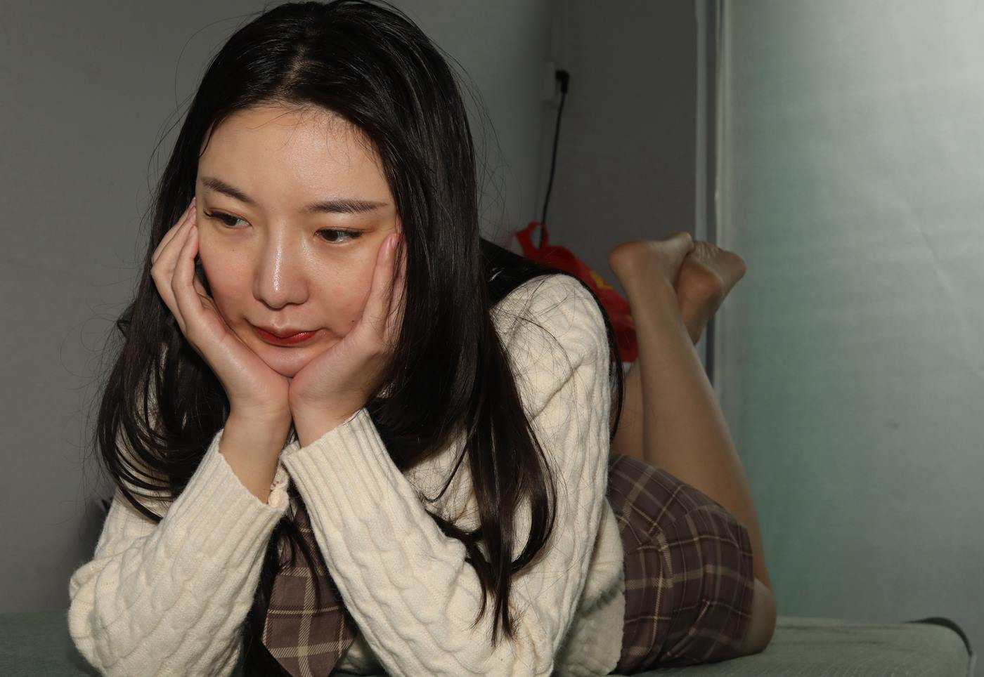 图片[34]-[Pary学生模拍] No.060 小欧老师展示38码大白脚 [97P] – 速更版-美库