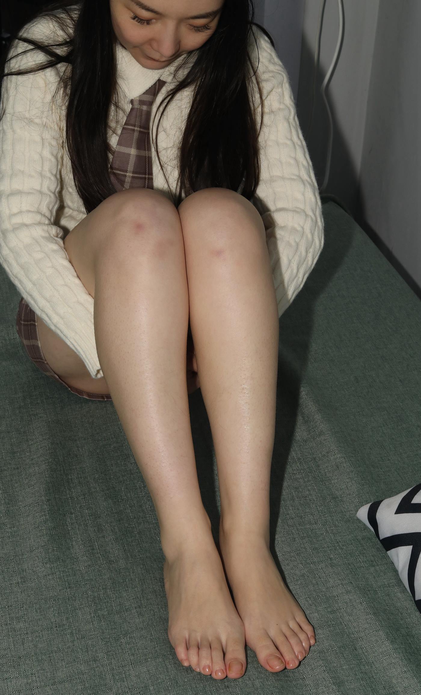 图片[54]-[Pary学生模拍] No.060 小欧老师展示38码大白脚 [97P] – 速更版-美库