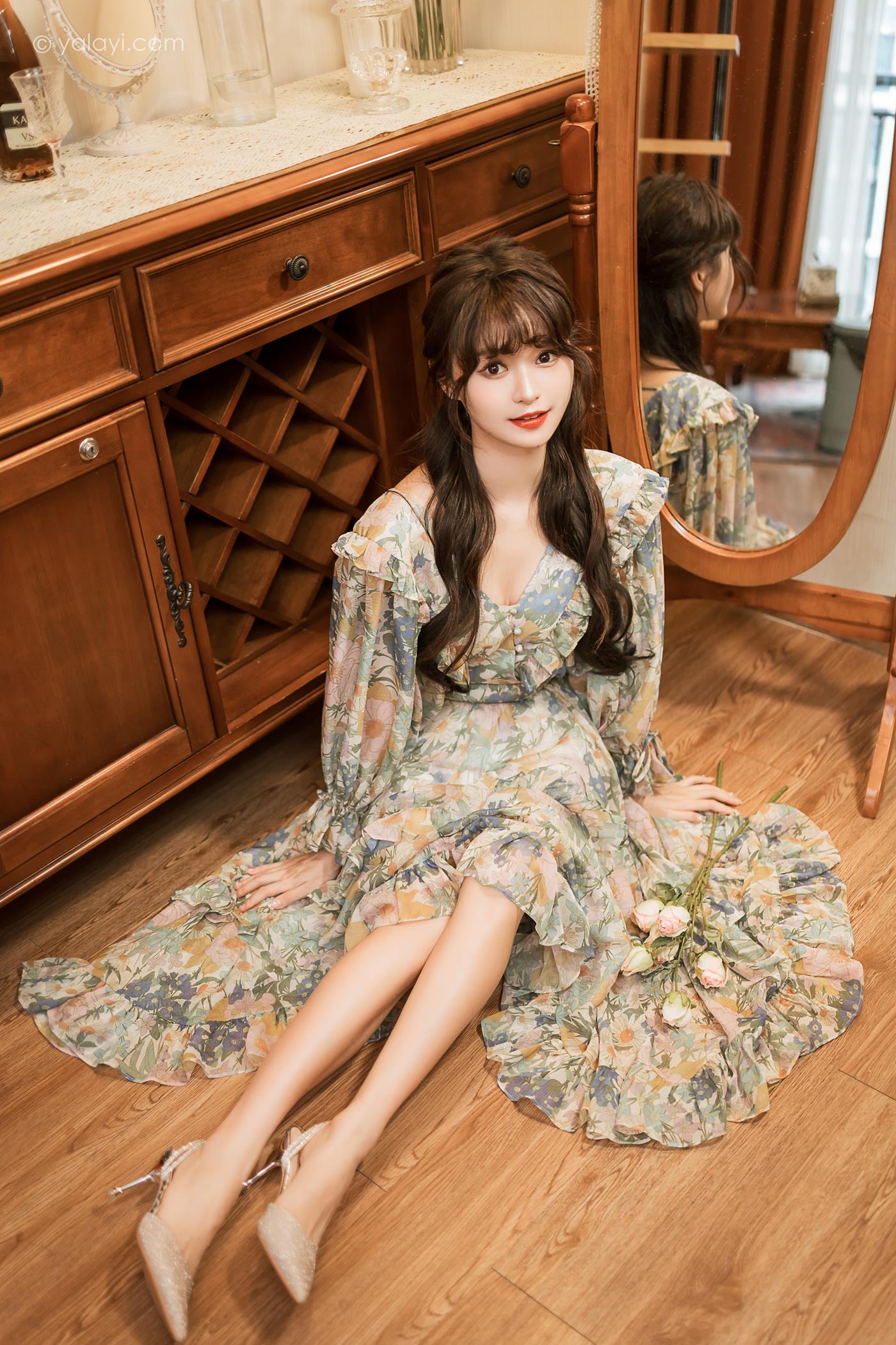 图片[23]-[YALAYI雅拉伊]2023.03.20 NO.1015 碎花裙少女 小亭[44+1P] – 速更版-美库