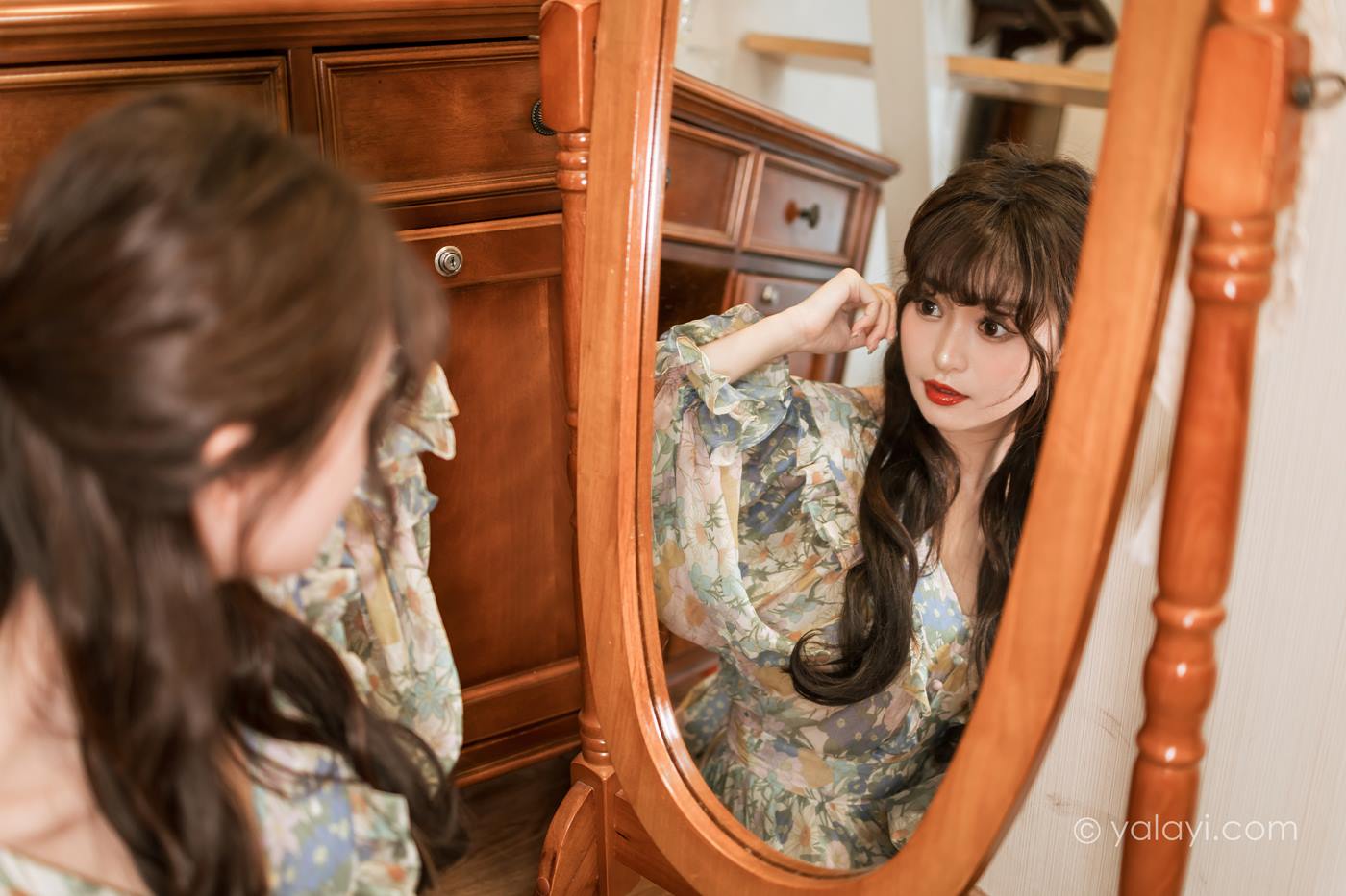 图片[30]-[YALAYI雅拉伊]2023.03.20 NO.1015 碎花裙少女 小亭[44+1P] – 速更版-美库
