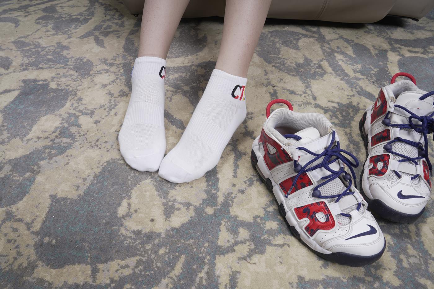 图片[19]-[Sexy Asian Girls Feet] NO.040 小红展示她的姓感的小脚丫 [137P] – 速更版-美库