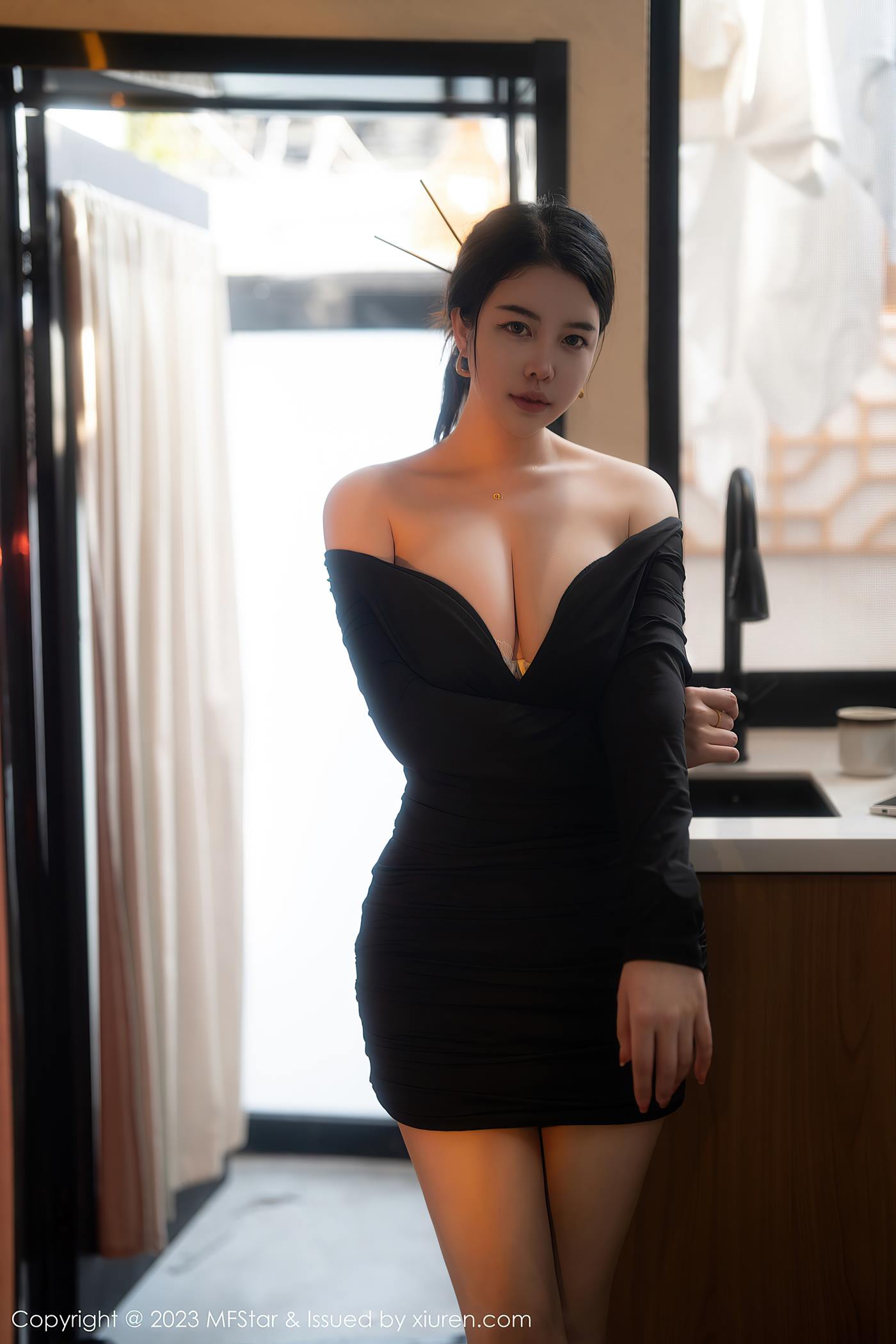 图片[17]-[MFStar模范学院] 2023.03.21 VOL.596 樱桃小犊子 丰腴美臀[44P] – 速更版-美库