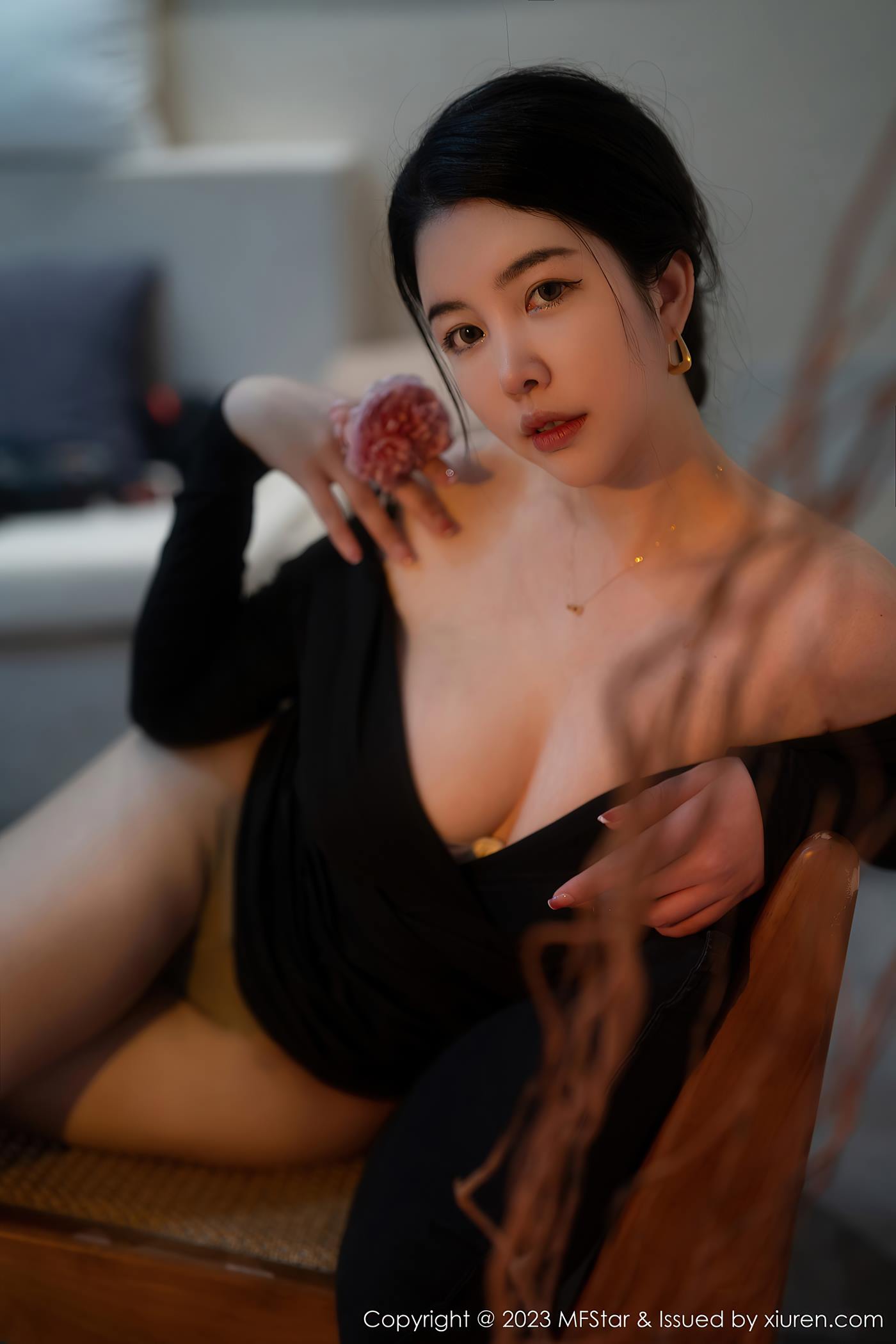 图片[31]-[MFStar模范学院] 2023.03.21 VOL.596 樱桃小犊子 丰腴美臀[44P] – 速更版-美库