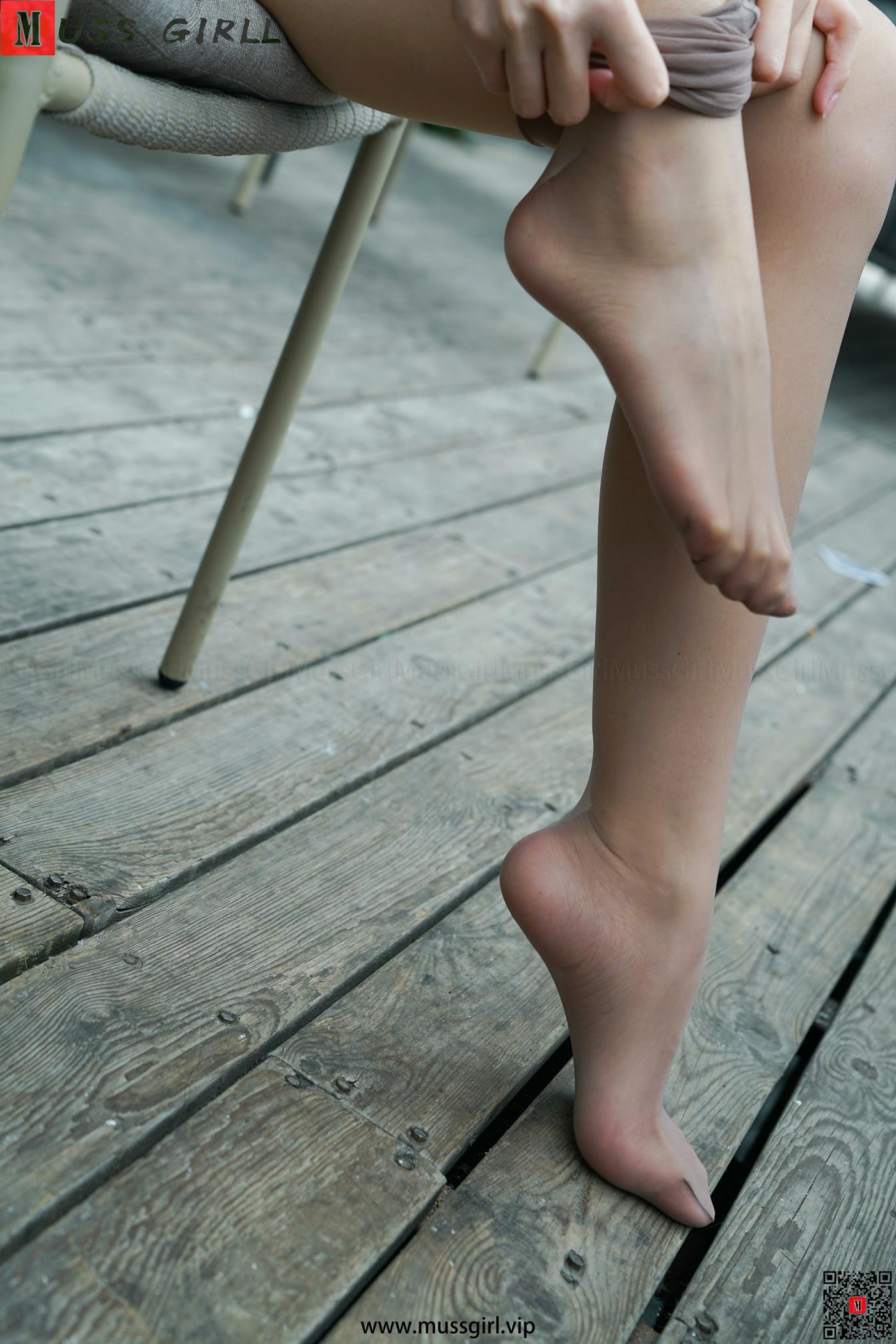 图片[19]-[MussGirl慕丝女郎]NO.444 露琪 A 蓝色碎花裙[122P] – 速更版-美库