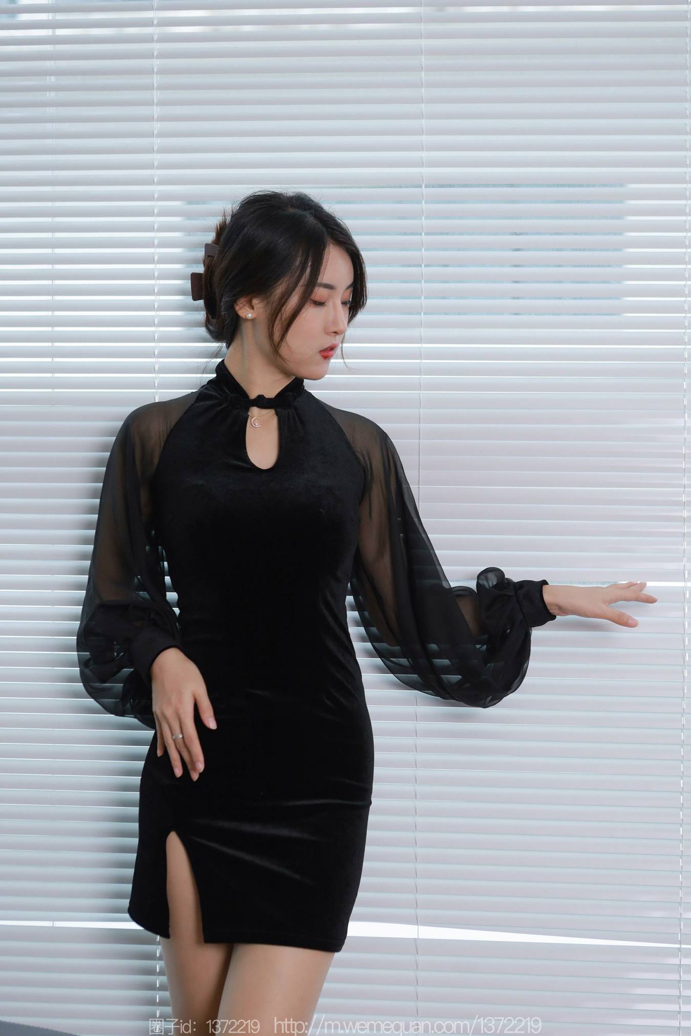 图片[33]-[IESS异思趣向] 耽丝 221214小宝 [86P] – 速更版-美库