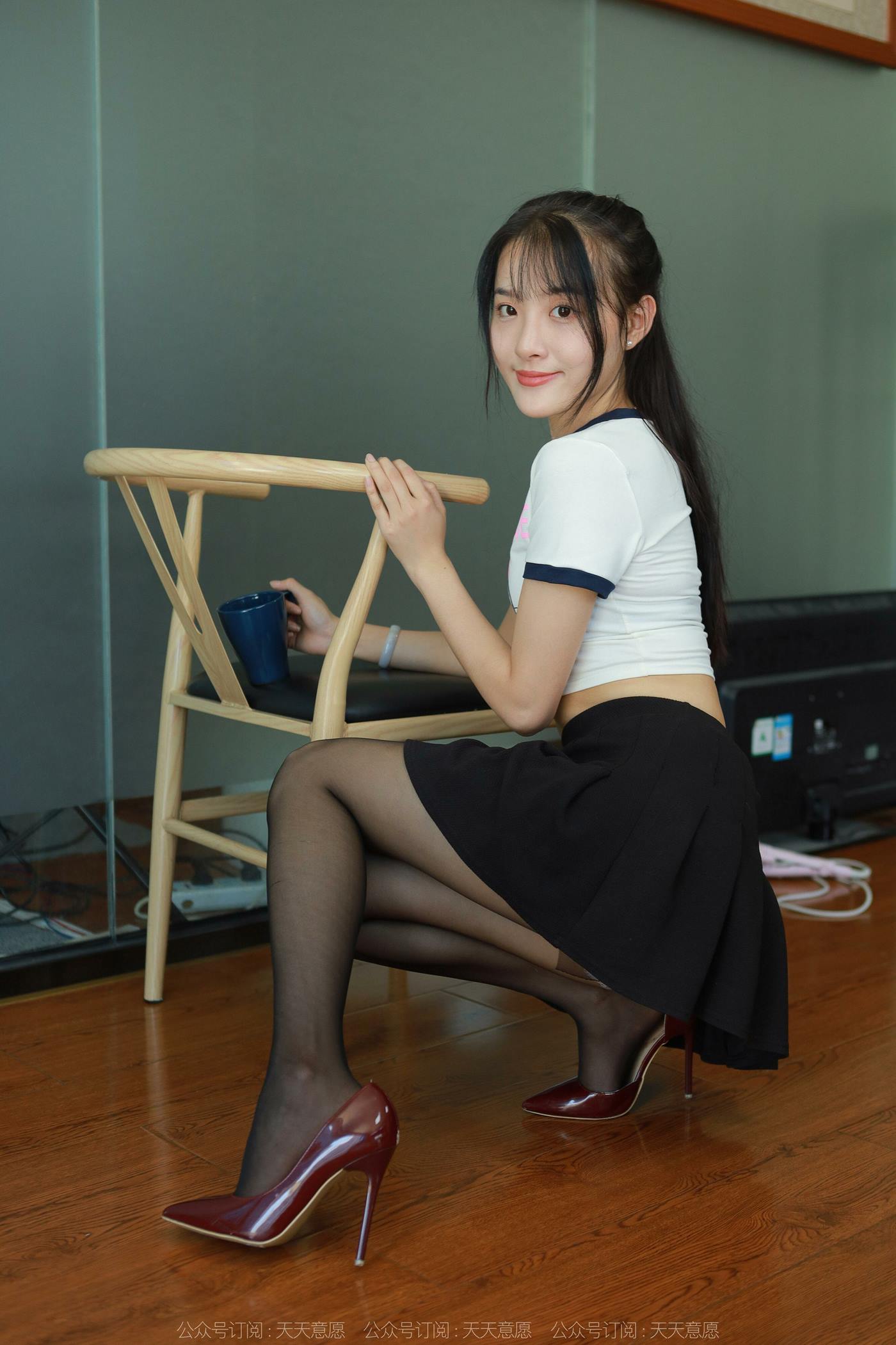 图片[17]-[IESS异思趣向]2022.09.28 丝享家1221：婉萍《葡萄成熟时》[81P] – 速更版-美库