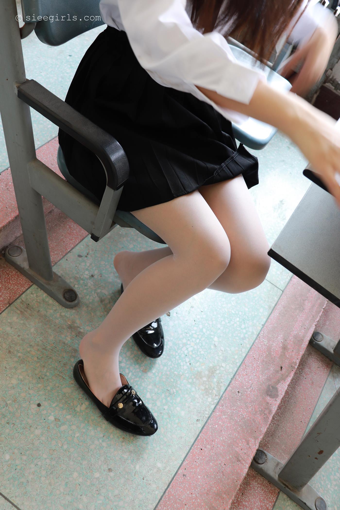 图片[74]-[SIEE丝意]新刊 NO.073 琦琦 教室午休[84P] – 速更版-美库